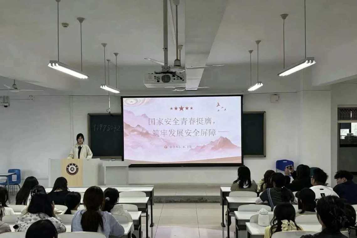 避免被站外镜像带偏
