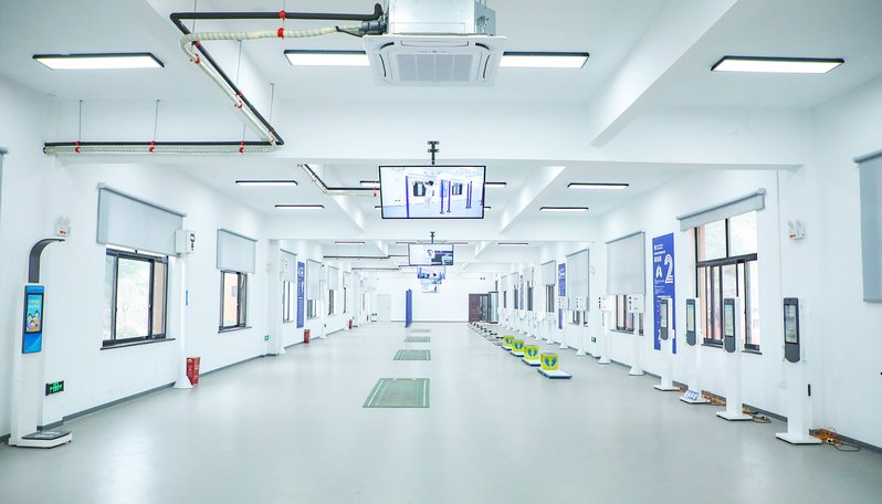 三彩校区郑州市巩义市新兴路6号